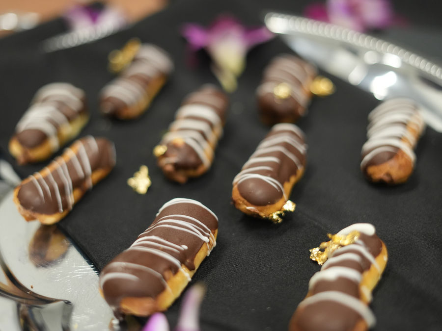 Chocolate Eclair